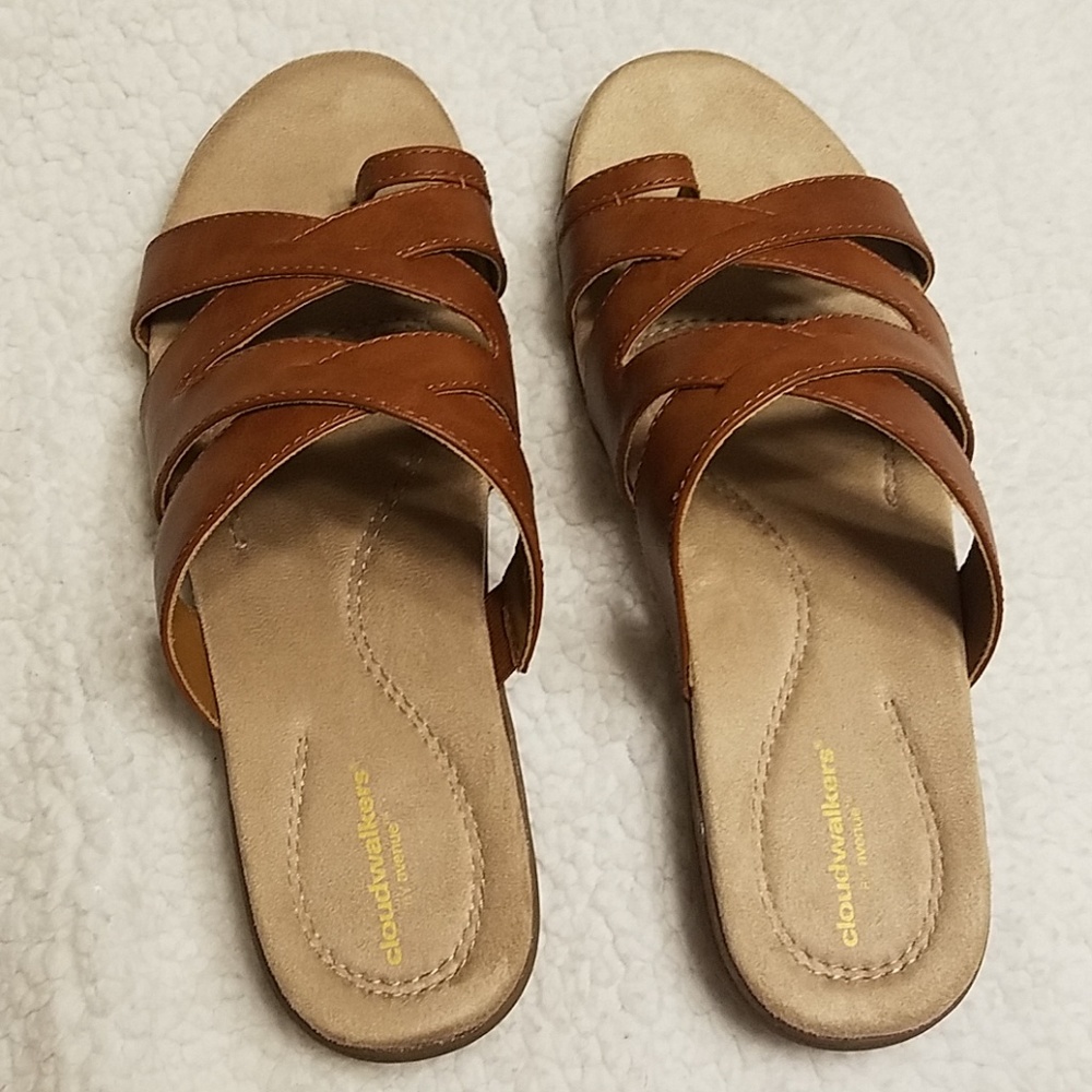 Cloudwalkers slippers